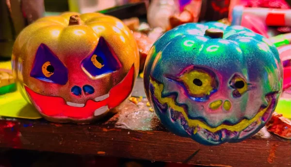 Resin Skulls